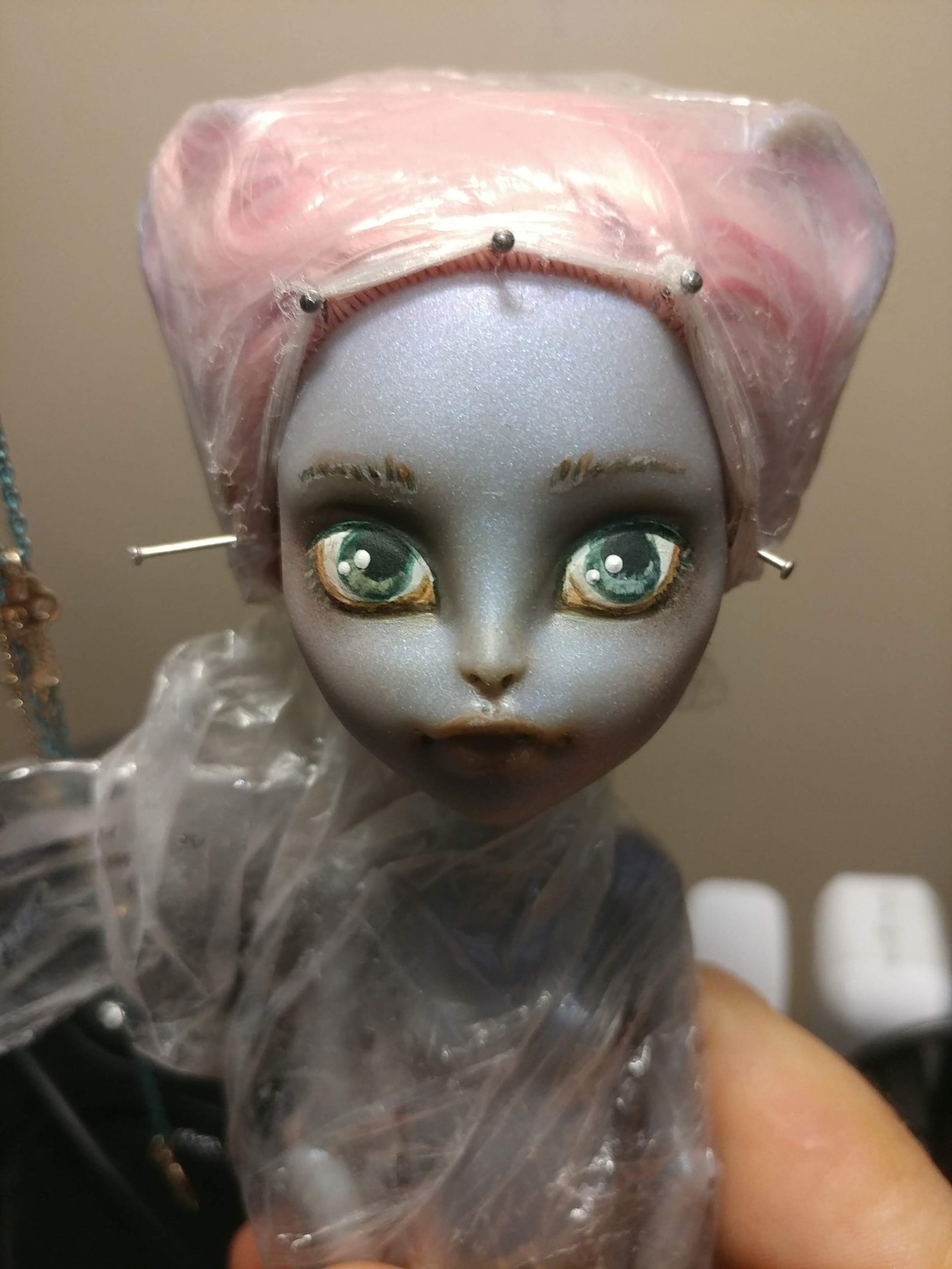Shaping Character: Workbench Moments and a New Expression for Dolls