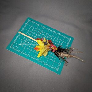 Premium Halloween witch broom for 1/6 scale dolls - Image 7