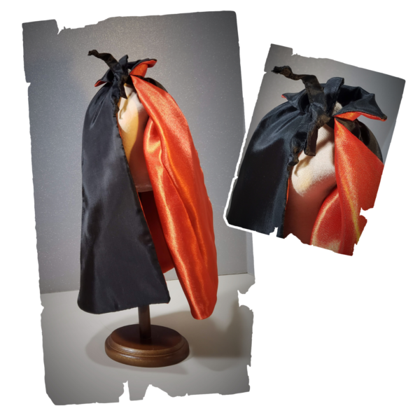 Two-sided Halloween Vampire cape for 1/6 scale fashion dolls